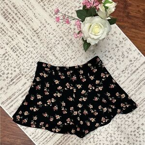 Forever 21 Black Floral Skort